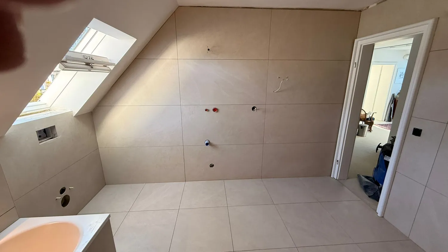 BESMIR QUPEVA - Fliesenlegermeister - Treppen vor der Renovierung